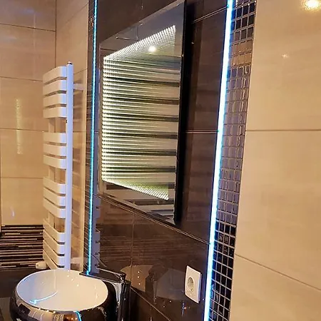 Blissberg מלון דירות 4*