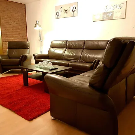 Blissberg מלון דירות 4*